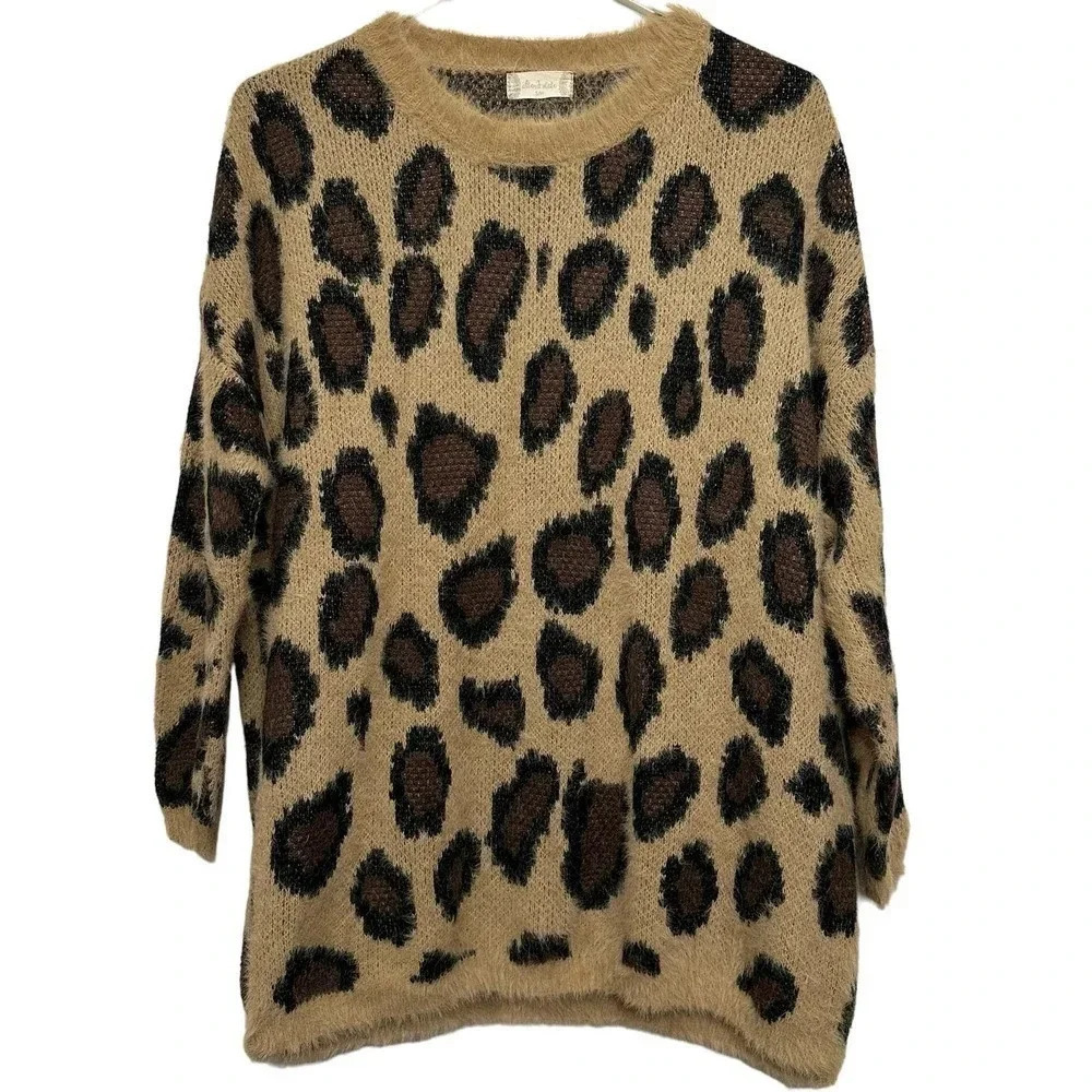 Altar’d State women’s leopard print long sleeve sweater.size small/medium